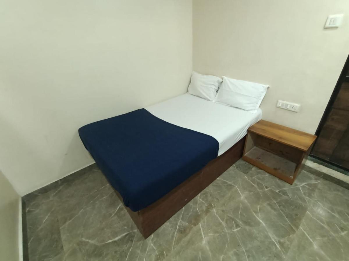 Hotel Safalta Residency, Chembur Mumbai Exteriör bild