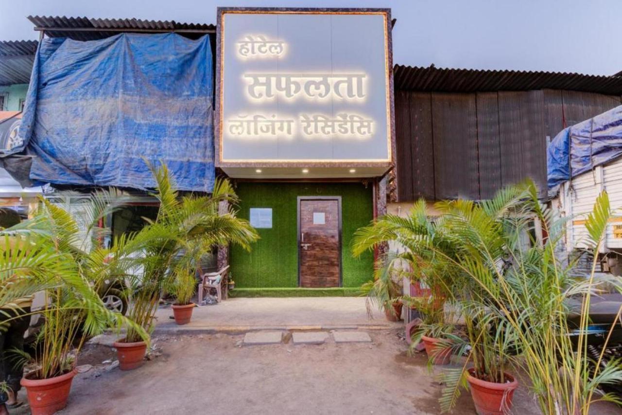 Hotel Safalta Residency, Chembur Mumbai Exteriör bild