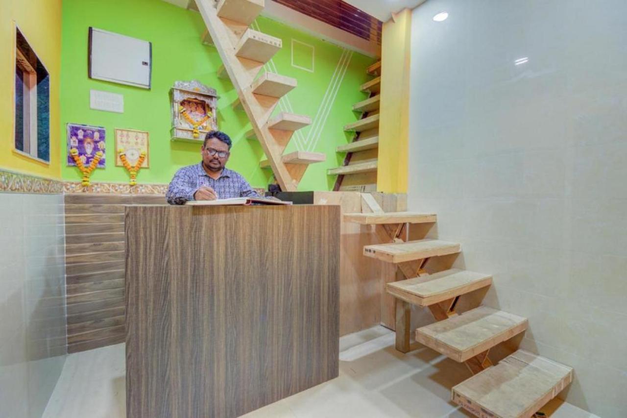 Hotel Safalta Residency, Chembur Mumbai Exteriör bild